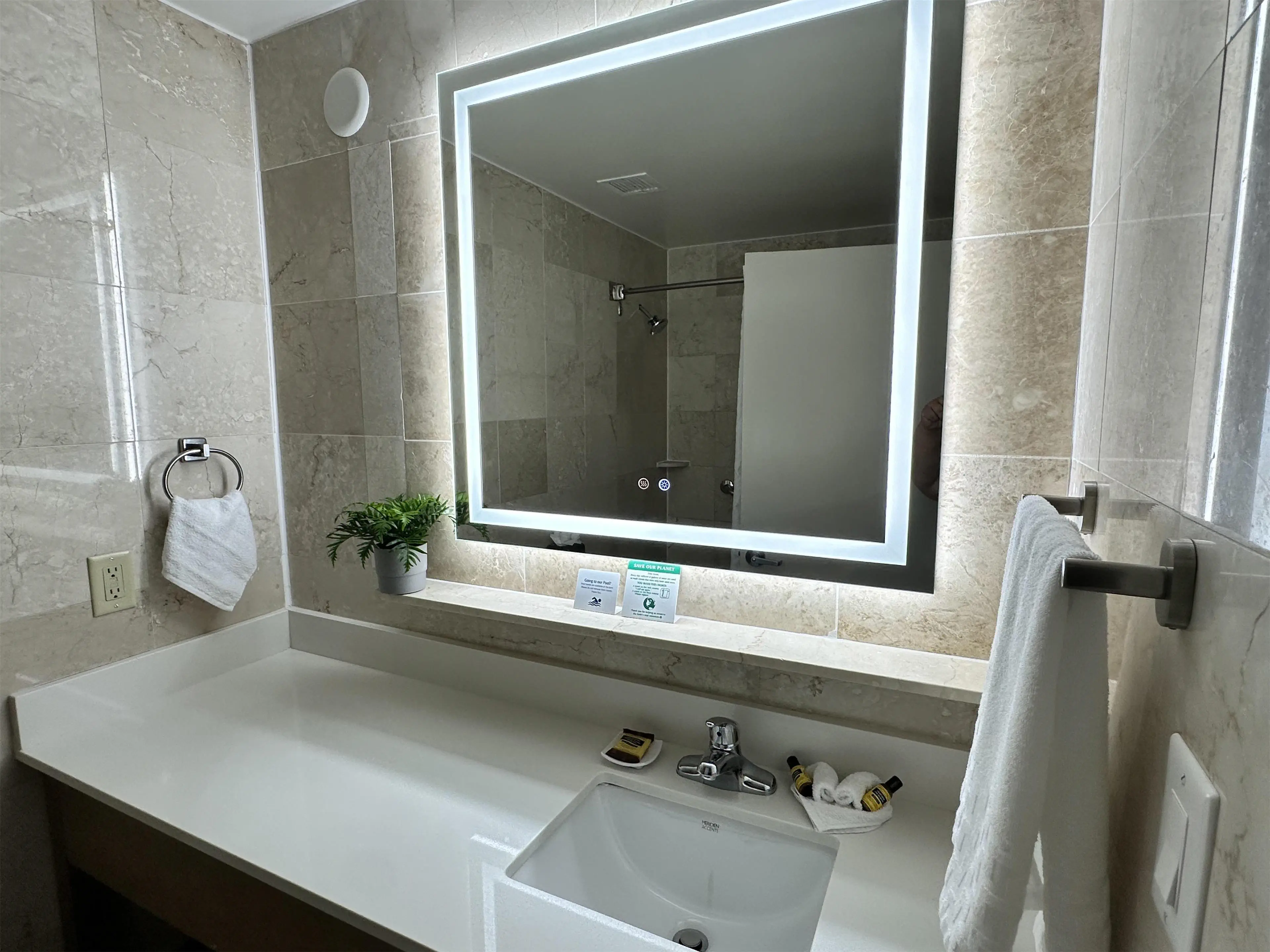 Best Western Plus Atlantic Beach - zdjęcie 10