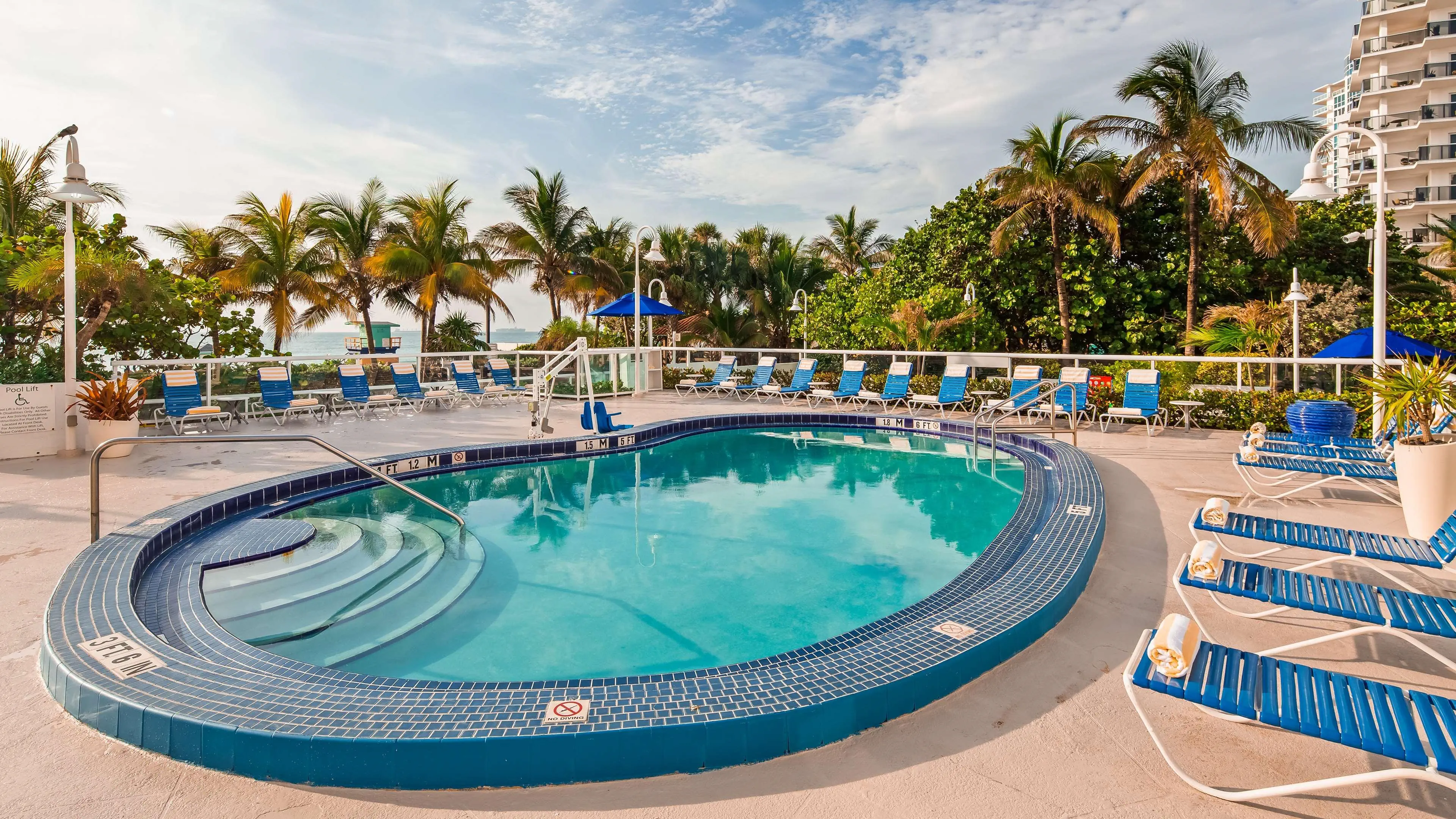 Best Western Plus Atlantic Beach - zdjęcie 16