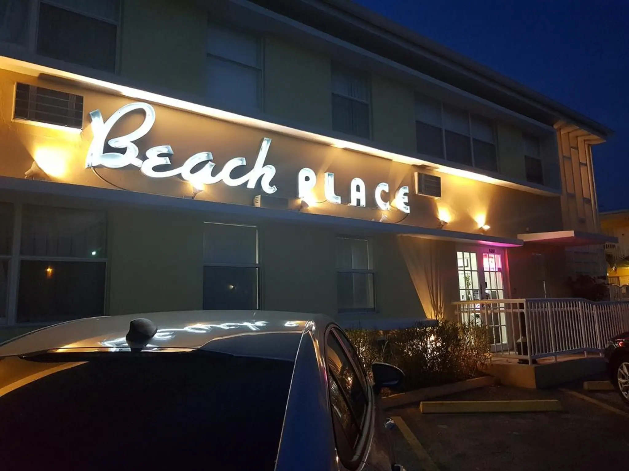 Beach Place - zdjęcie 2
