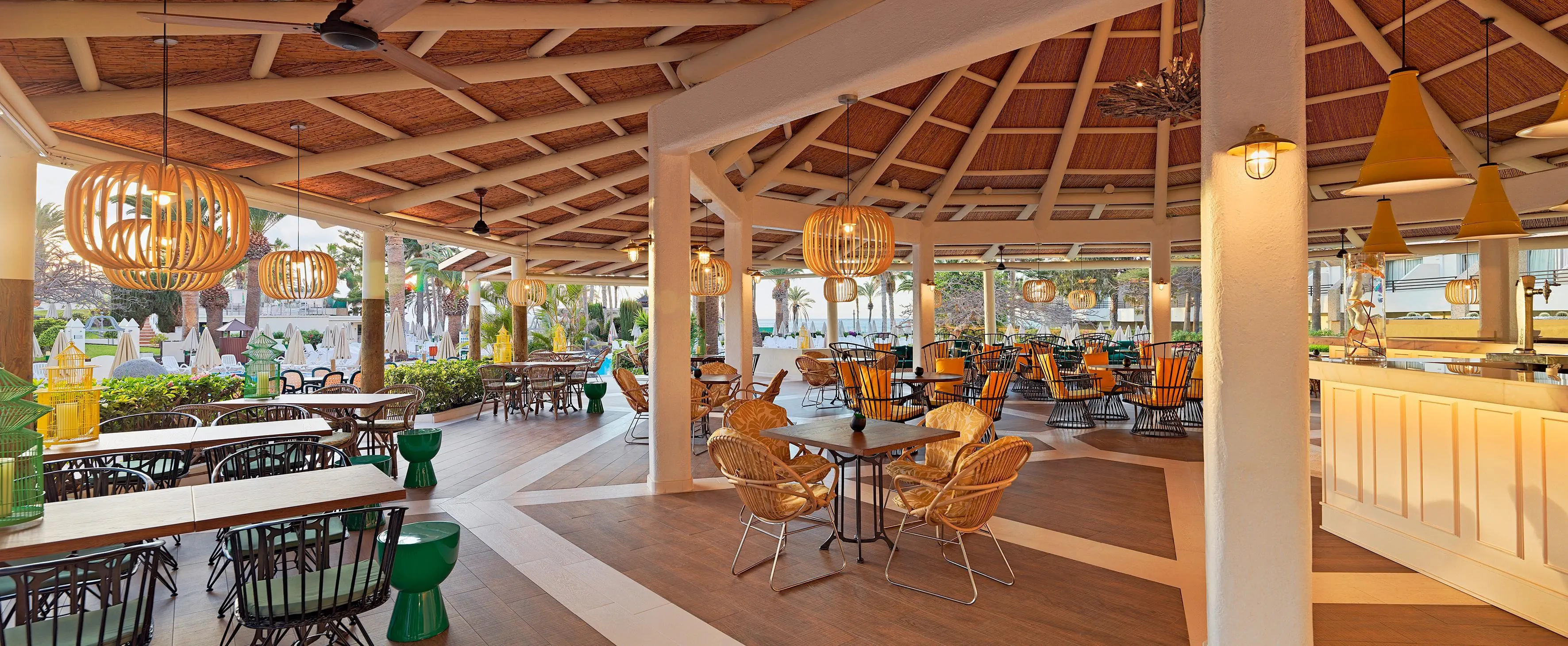 H10 Las Palmeras (Playa de las Americas) - zdjęcie 13