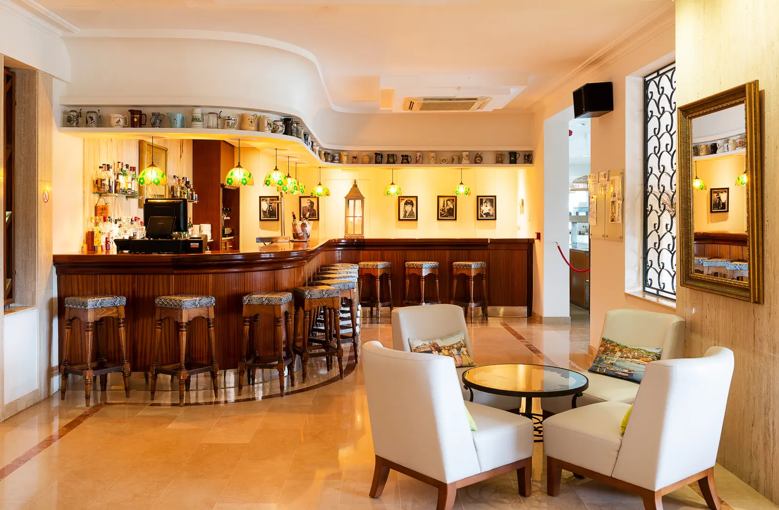 Casablanca (Santa Ponsa) - zdjęcie 12