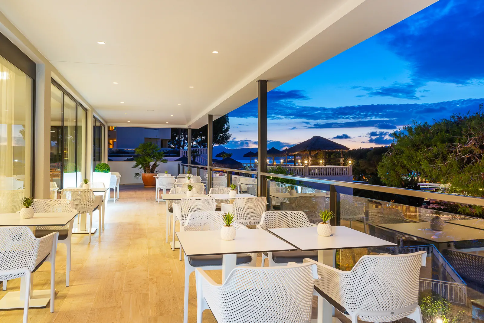 Casablanca (Santa Ponsa) - zdjęcie 30