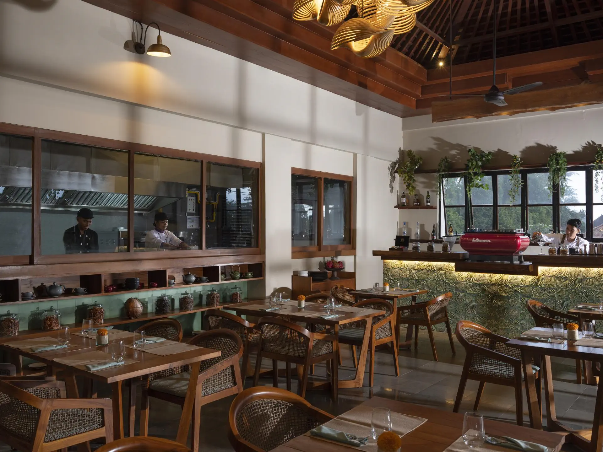 HOTEL Adiwana Suweta