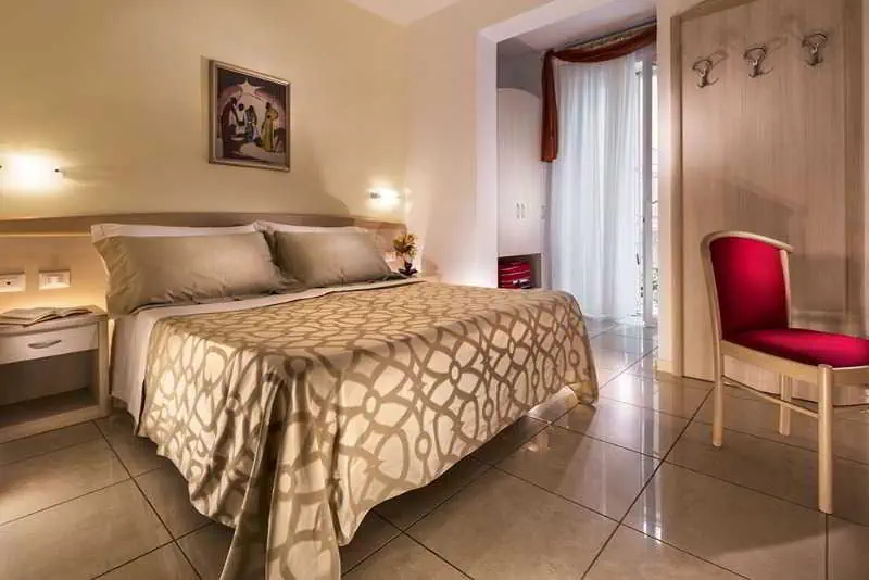 HOTEL Ada