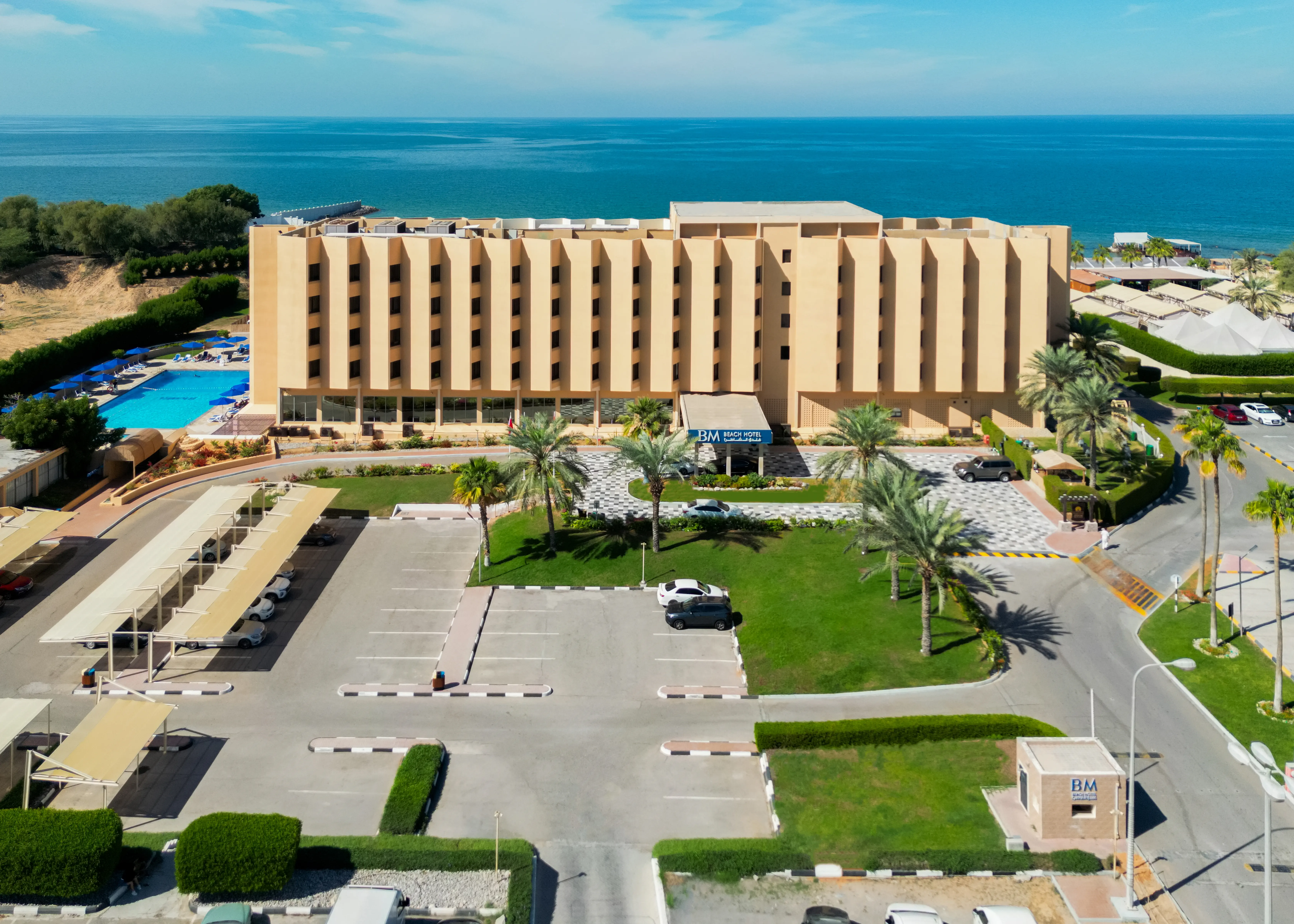 BM Beach Hotel (ex. Bin Majid Beach) - zdjęcie 2