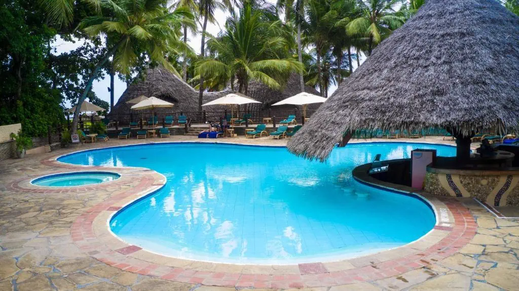 Pinewood Beach Resort & SPA - zdjęcie 11