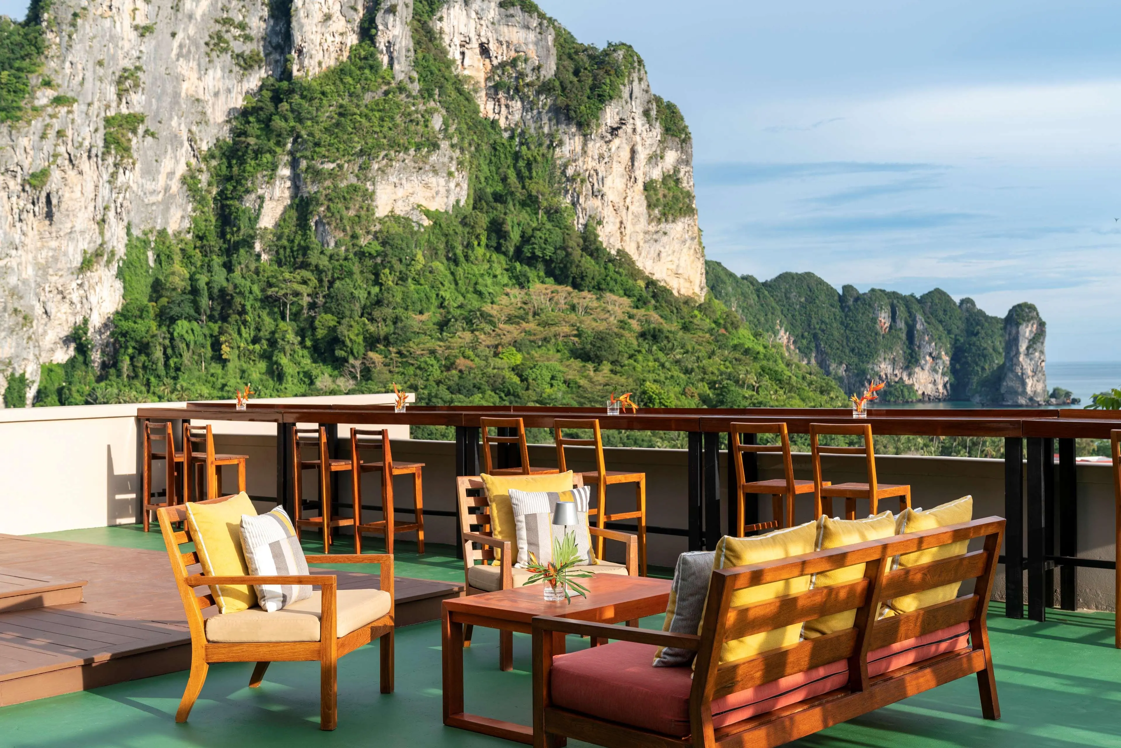 Avani Ao Nang Cliff Krabi Resort