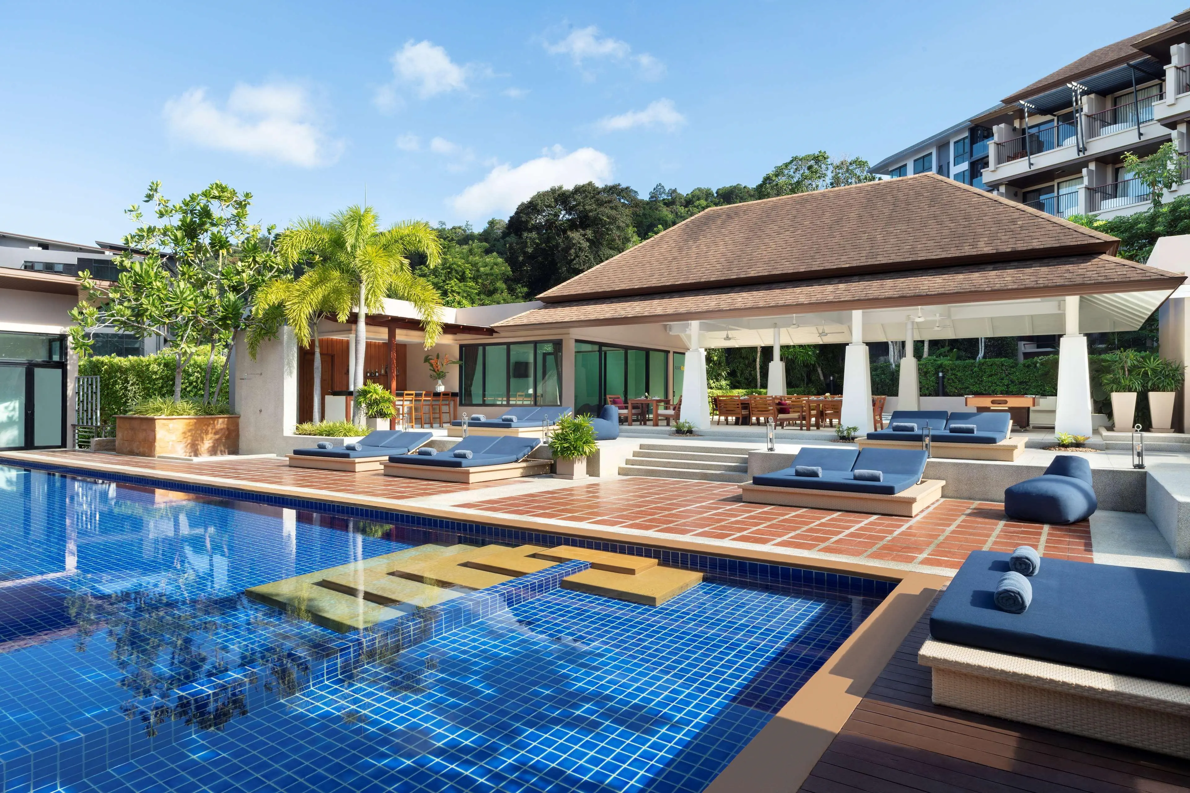 Avani Ao Nang Cliff Krabi Resort