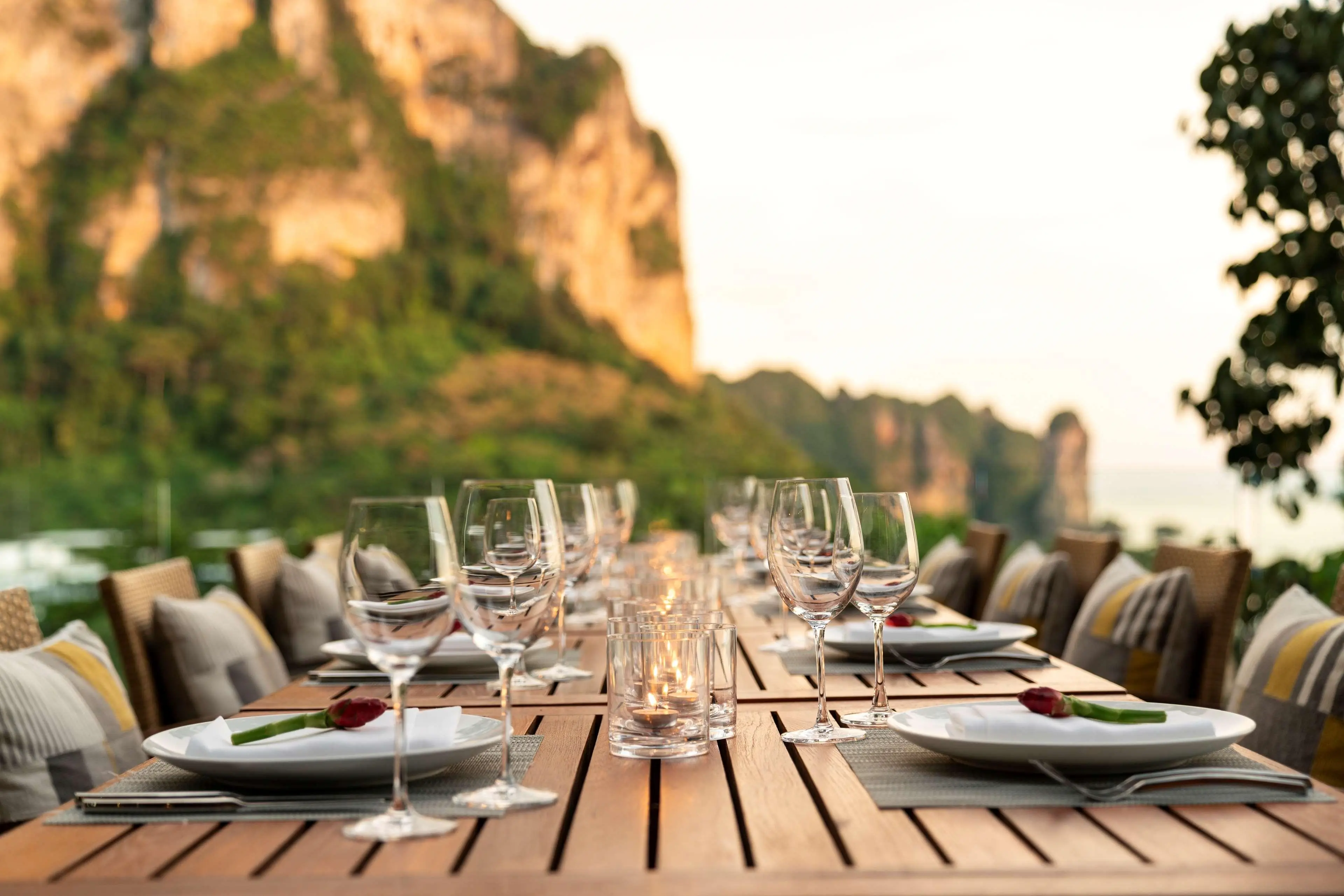 Avani Ao Nang Cliff Krabi Resort