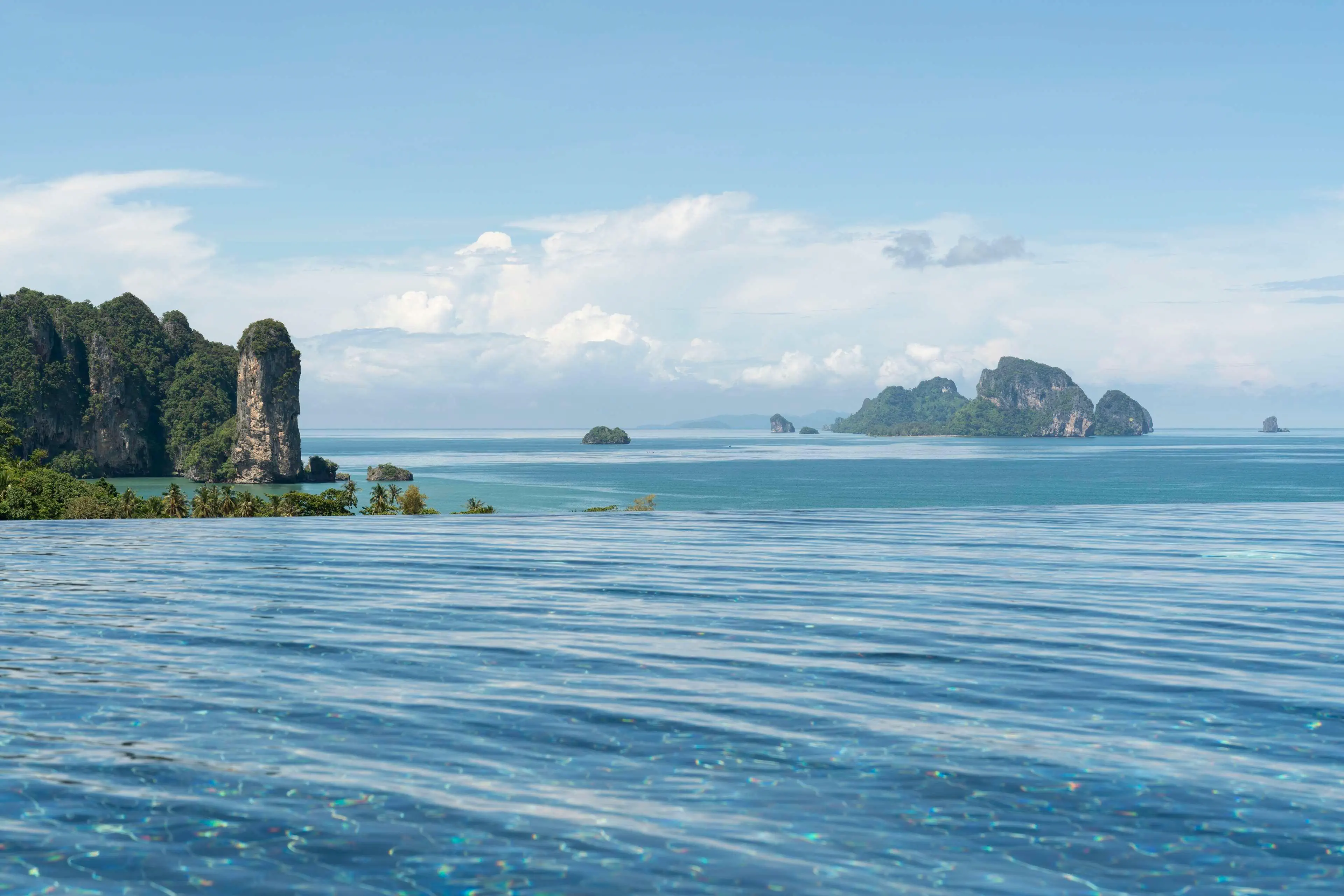 Avani Ao Nang Cliff Krabi Resort