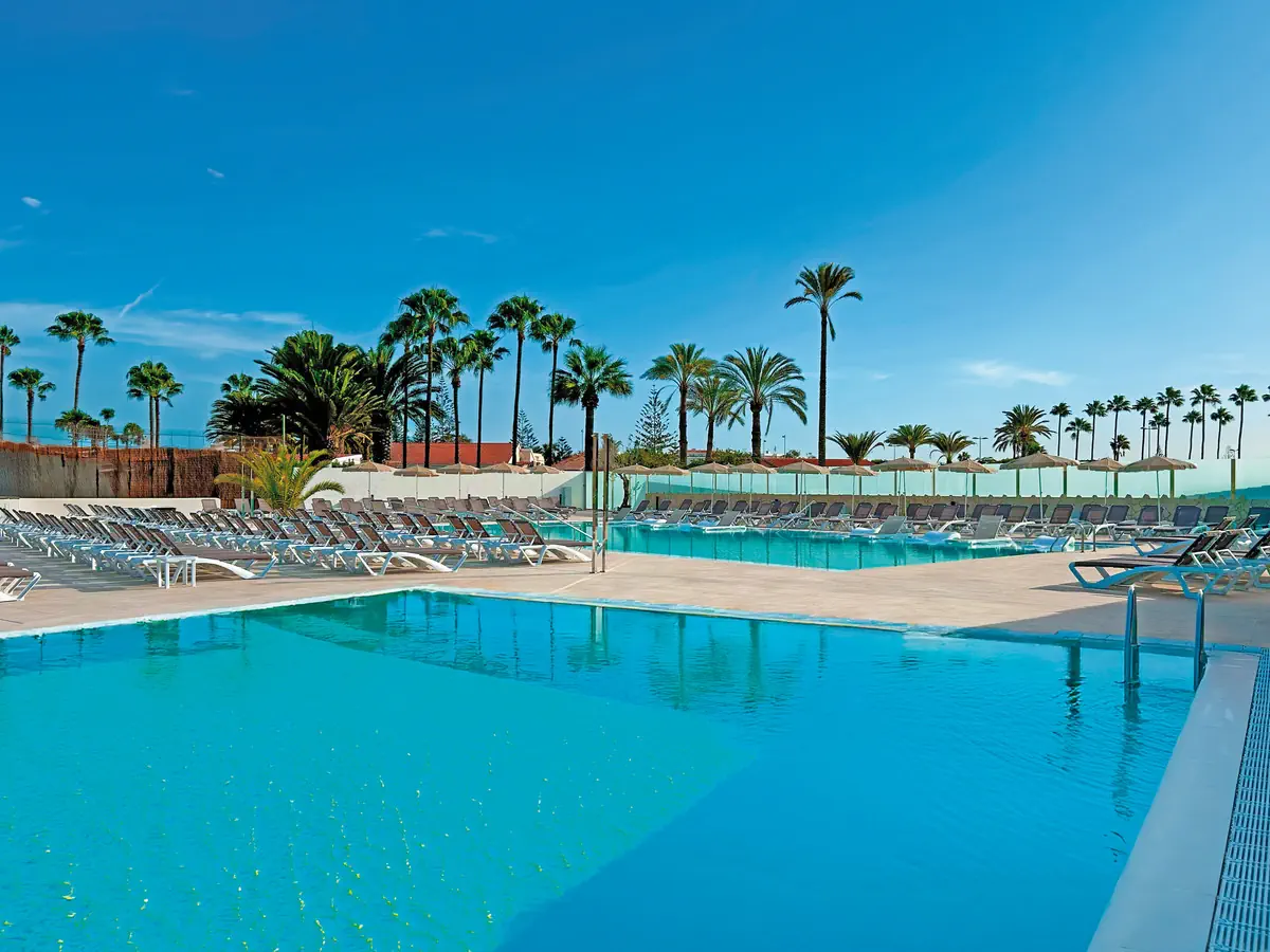 HL Miraflor Suites (ex. Miraflor Suites)