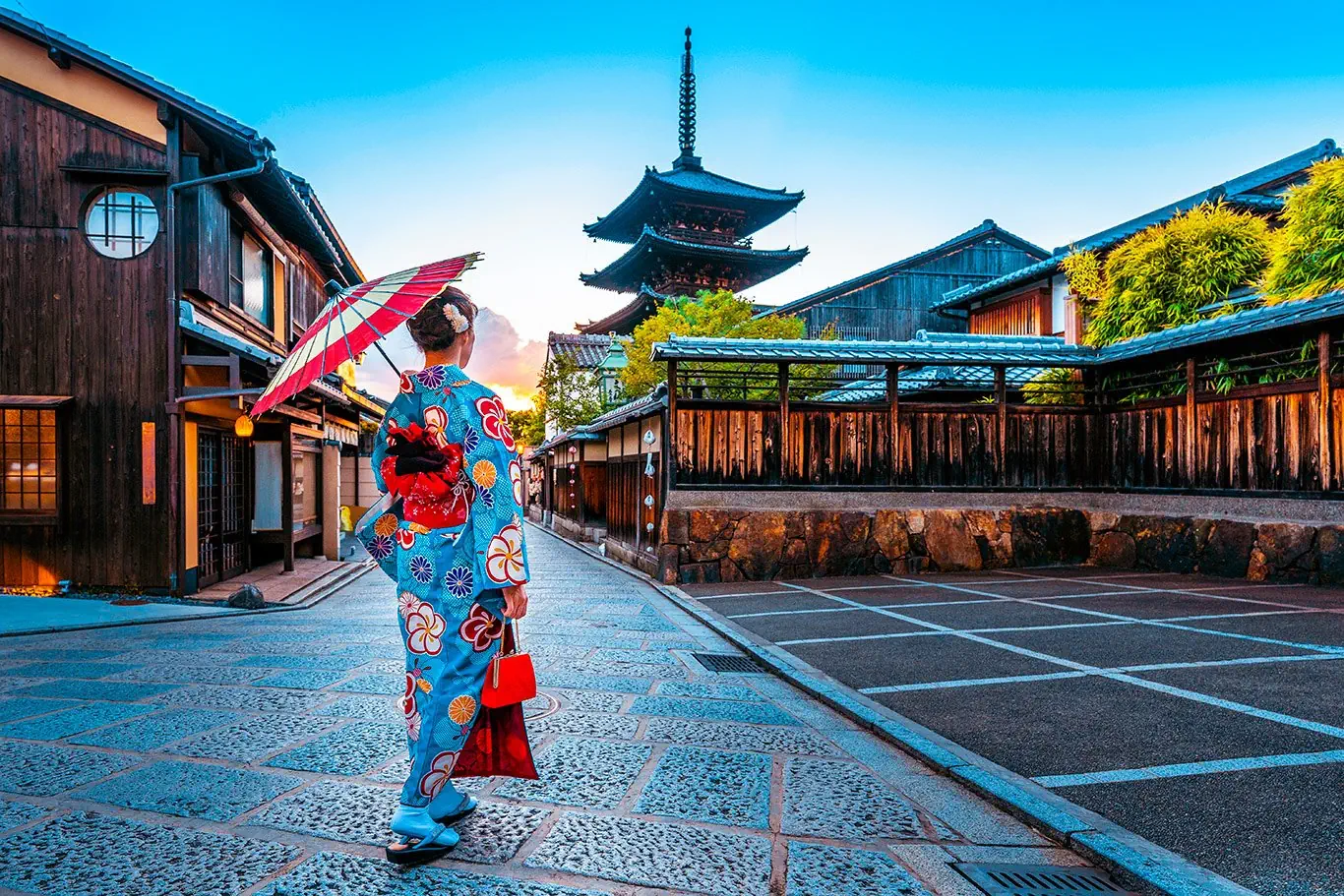 Japonia - kwitnąca Sakura