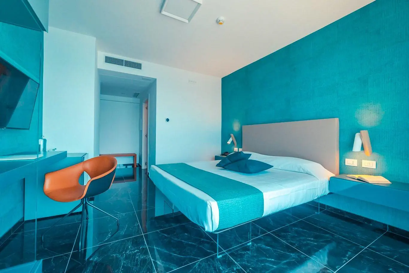 HOTEL Nautilus Hotel