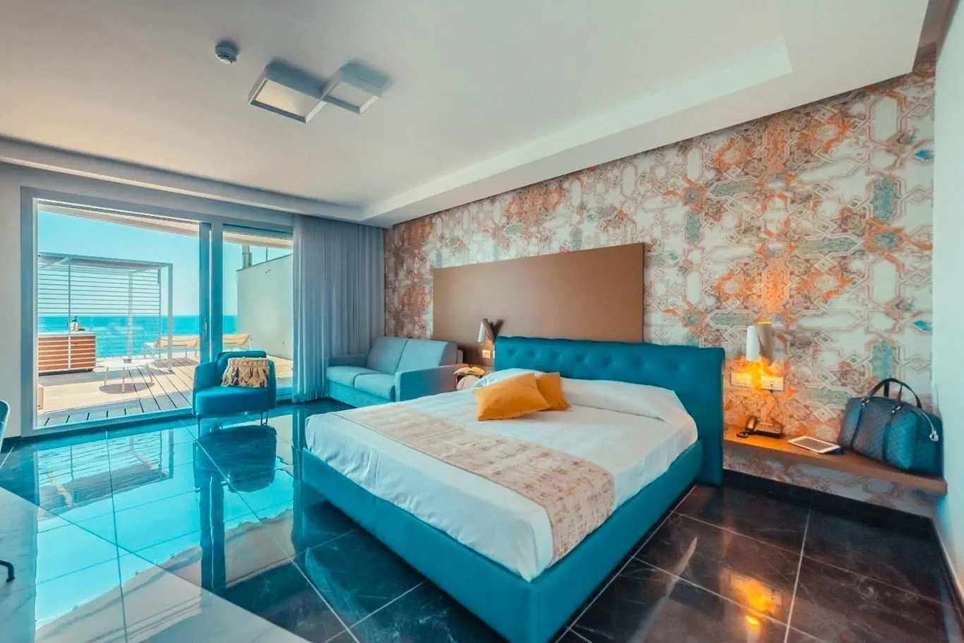 HOTEL Nautilus Hotel