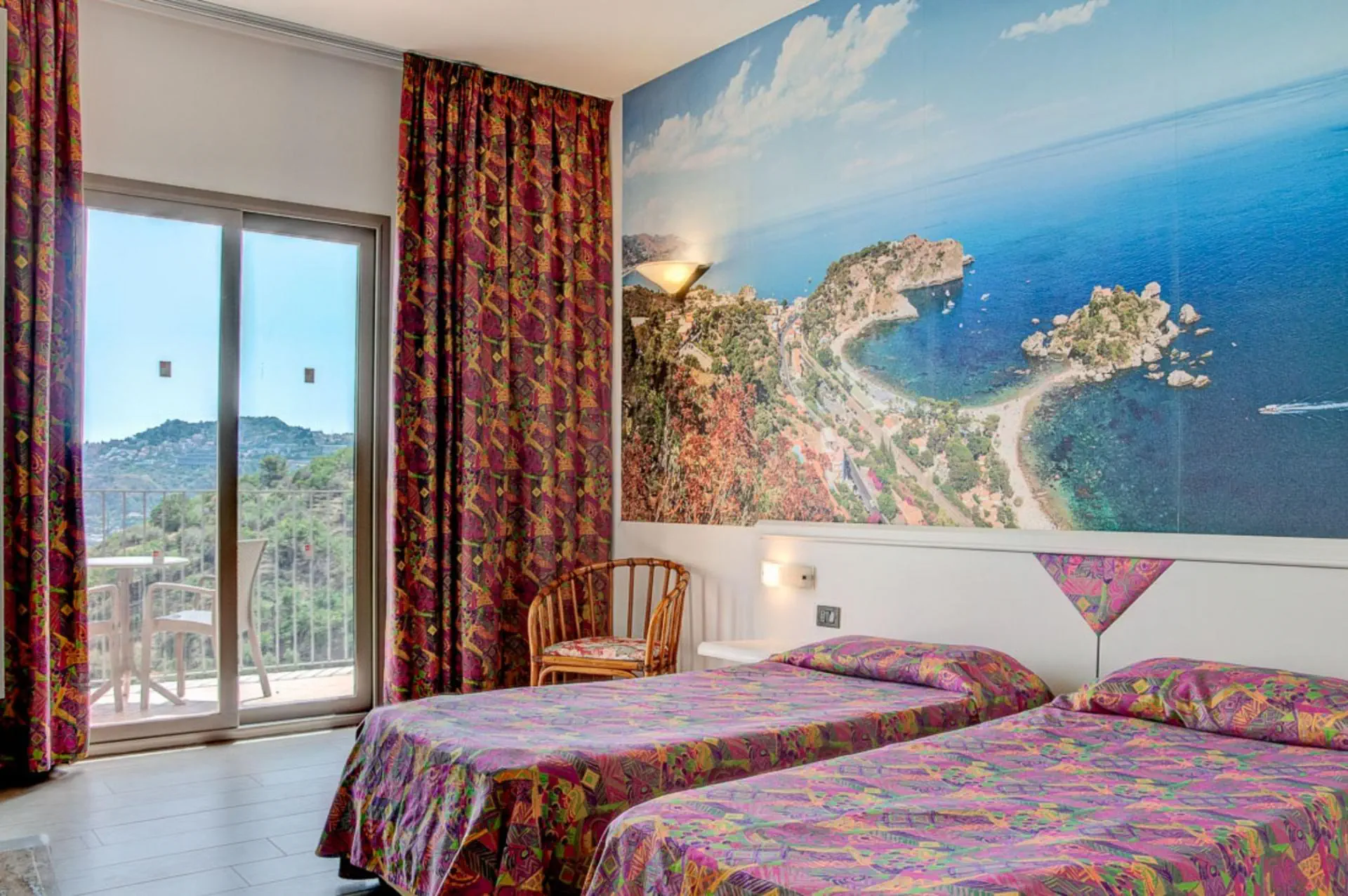 HOTEL Antares