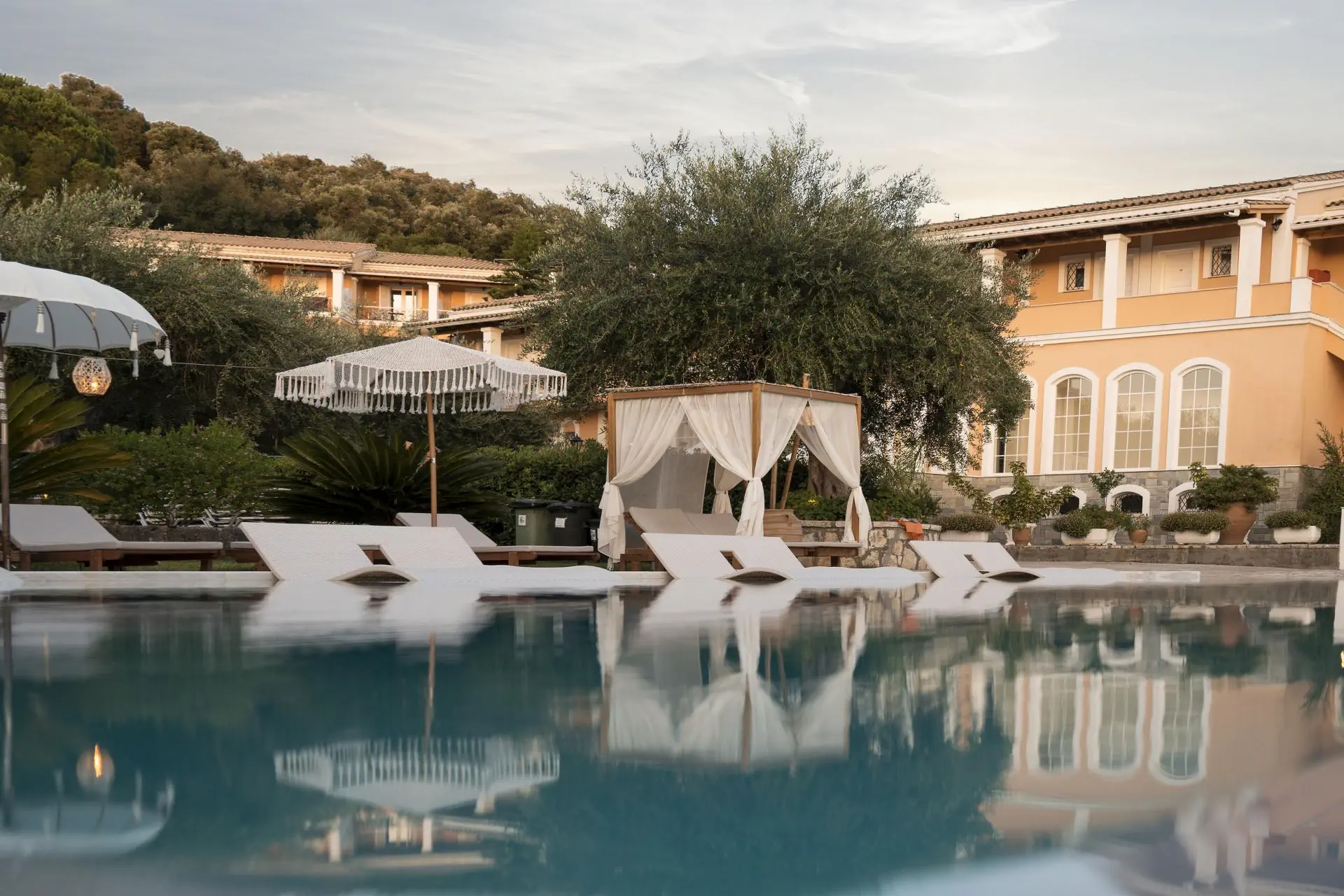 HOTEL Nefeli