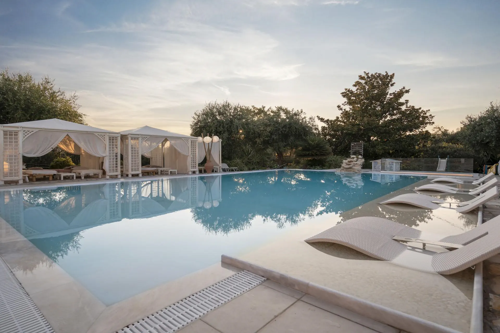 HOTEL Nefeli
