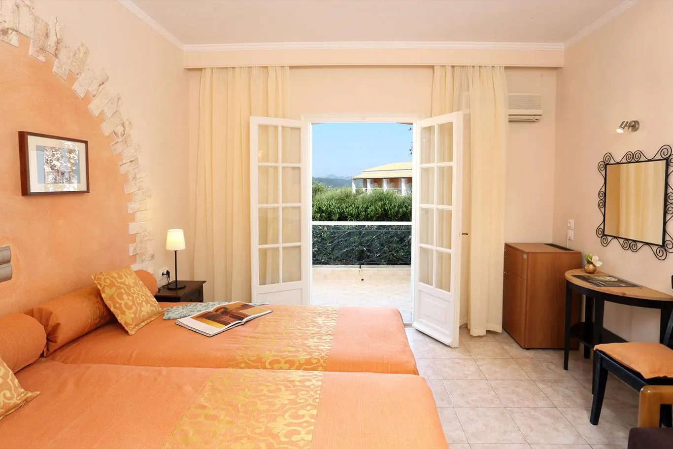HOTEL Nefeli