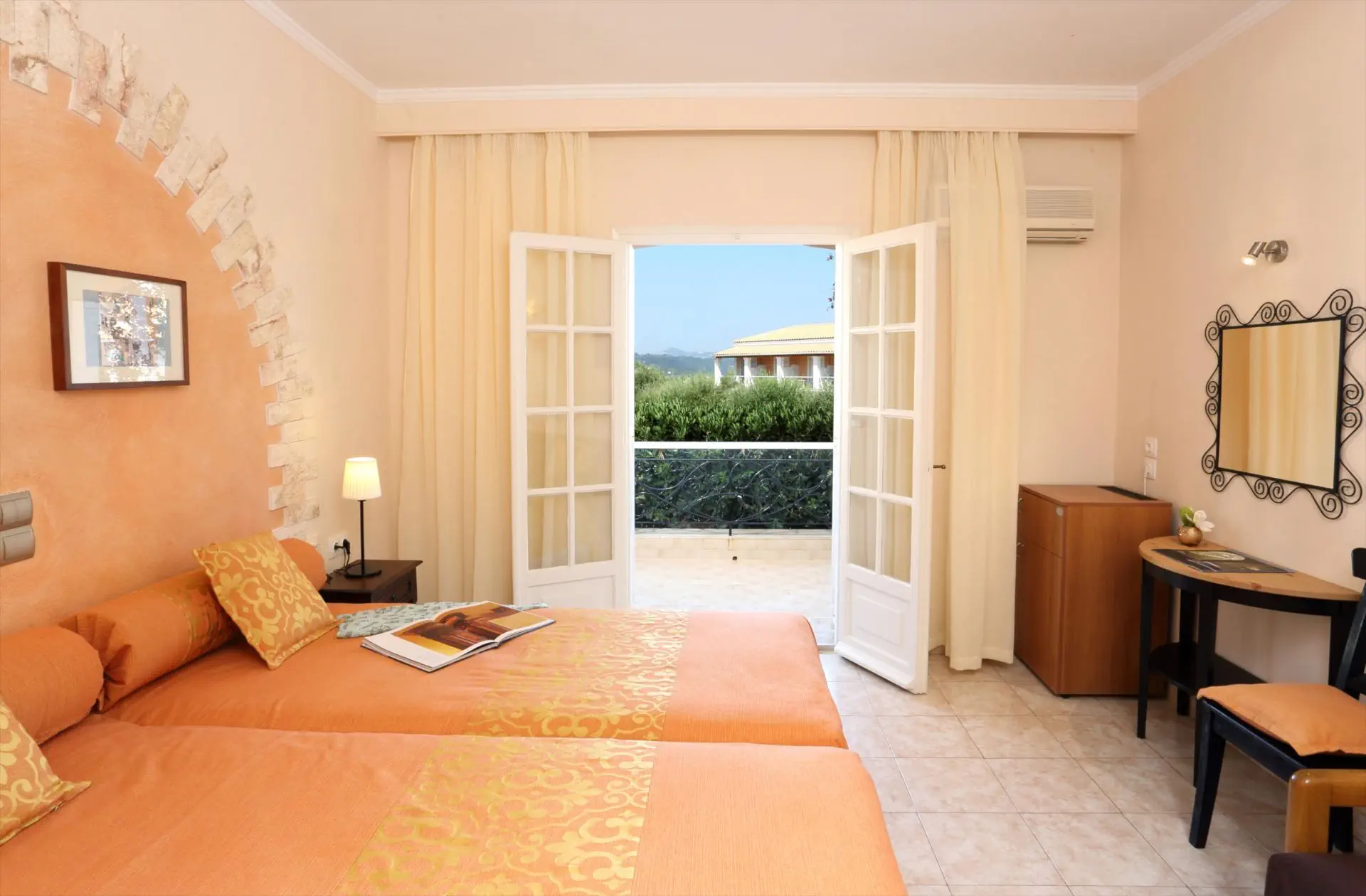 HOTEL Nefeli