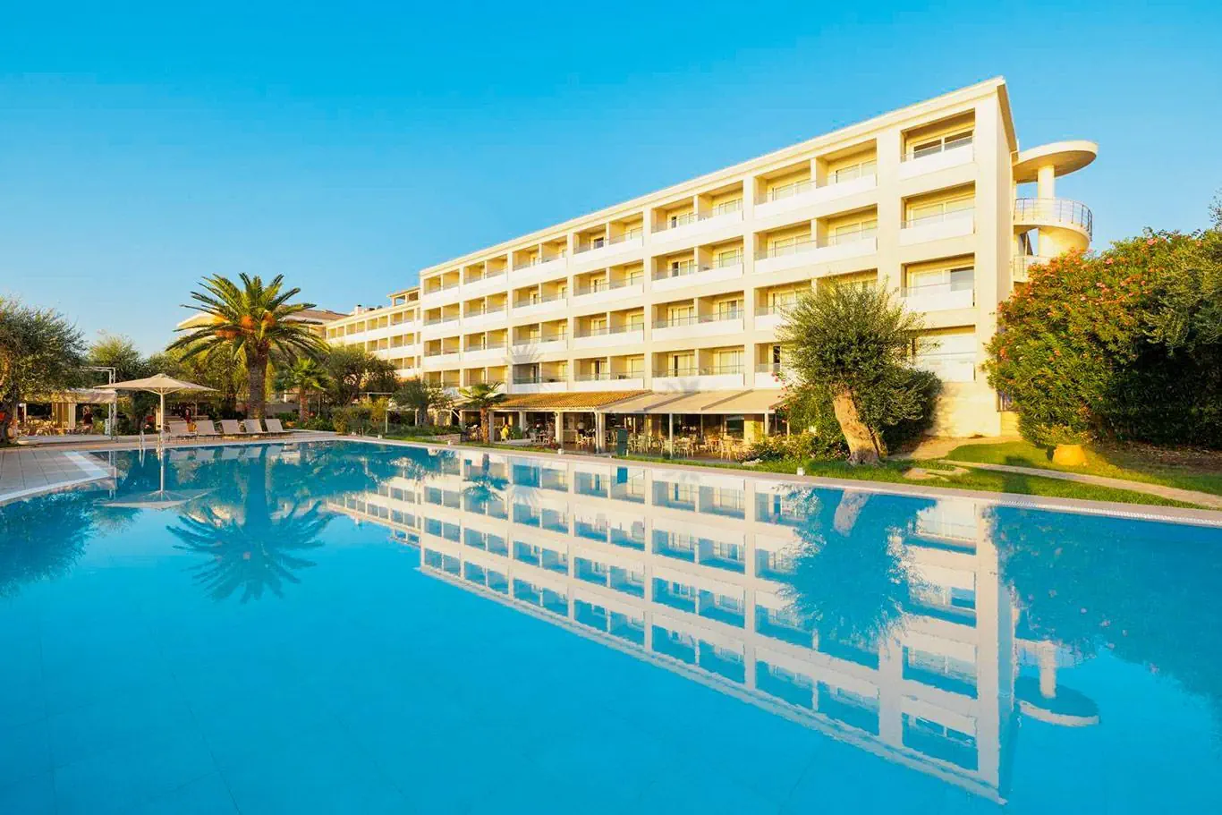 Elea Beach