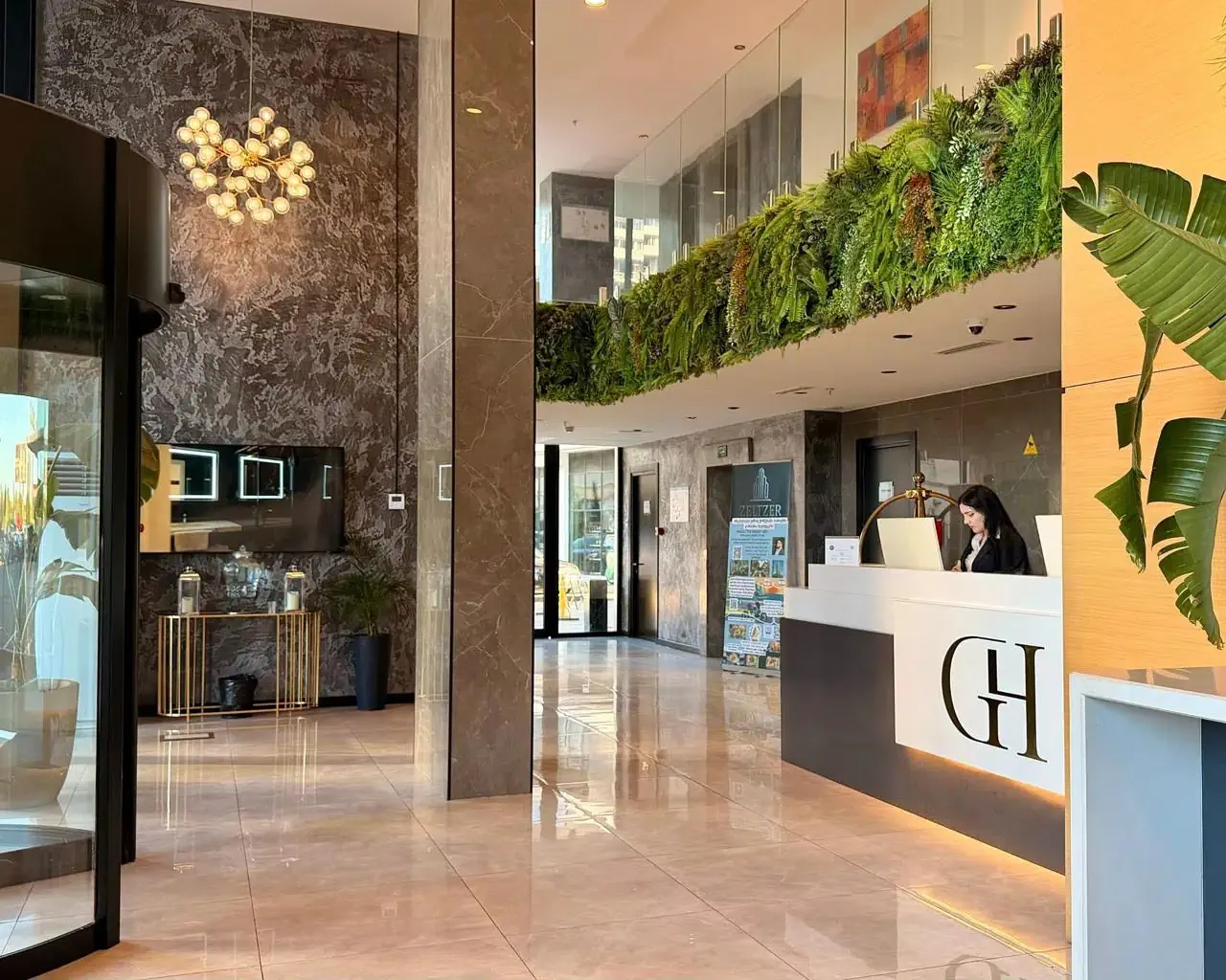 The Grandeur Hotel