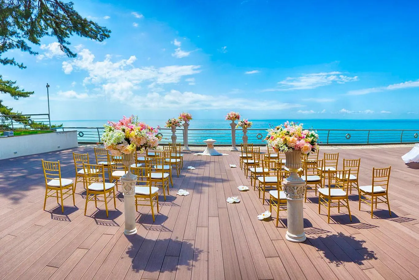 Castello Mare Hotel & Wellness Resort