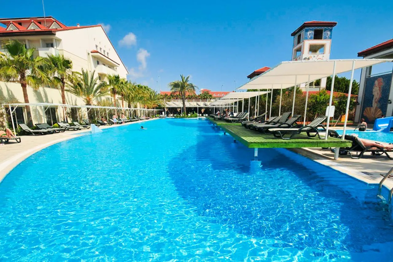 Sural Resort - zdjęcie 4