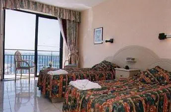 HOTEL Relax Inn