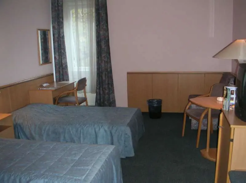City Hotel Ring (Budapest) - zdjęcie 19