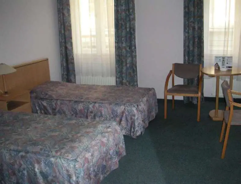 City Hotel Ring (Budapest) - zdjęcie 22