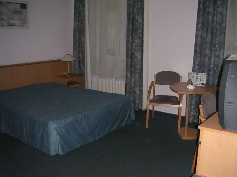 City Hotel Ring (Budapest) - zdjęcie 21