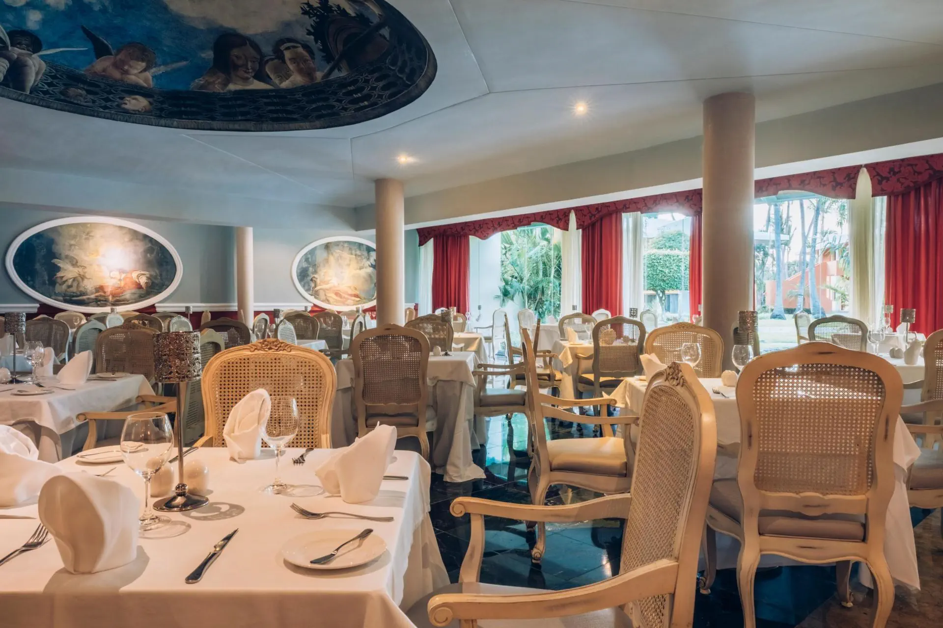 HOTEL IBEROSTAR Selection Bavaro Suites