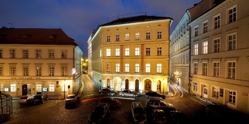 Charles Bridge Palace - zdjęcie 2