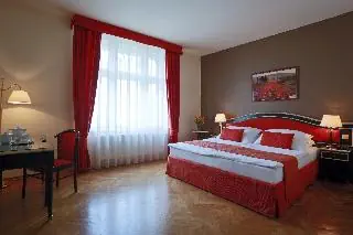 Elysee - zdjęcie 38