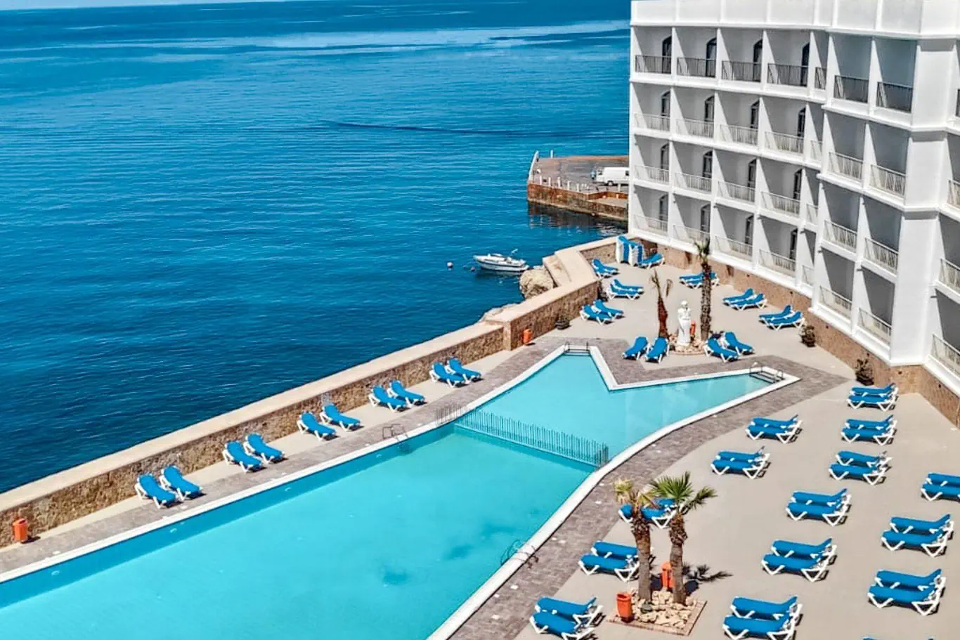 HOTEL Paradise Bay Resort