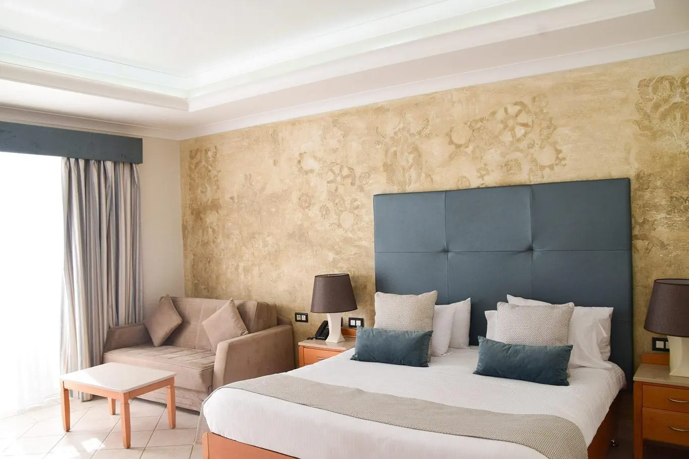 HOTEL Paradise Bay Resort