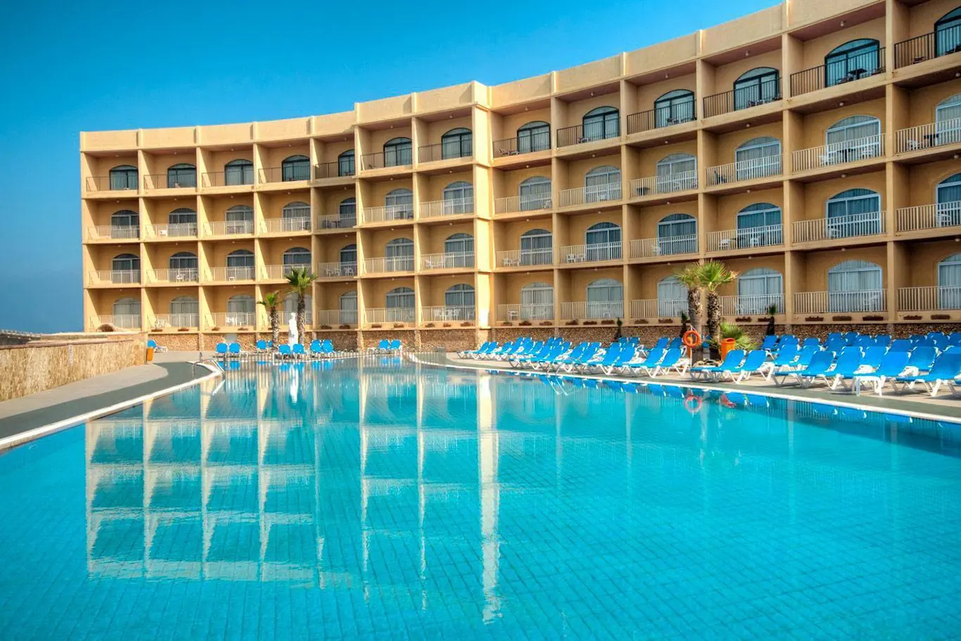 HOTEL Paradise Bay Resort