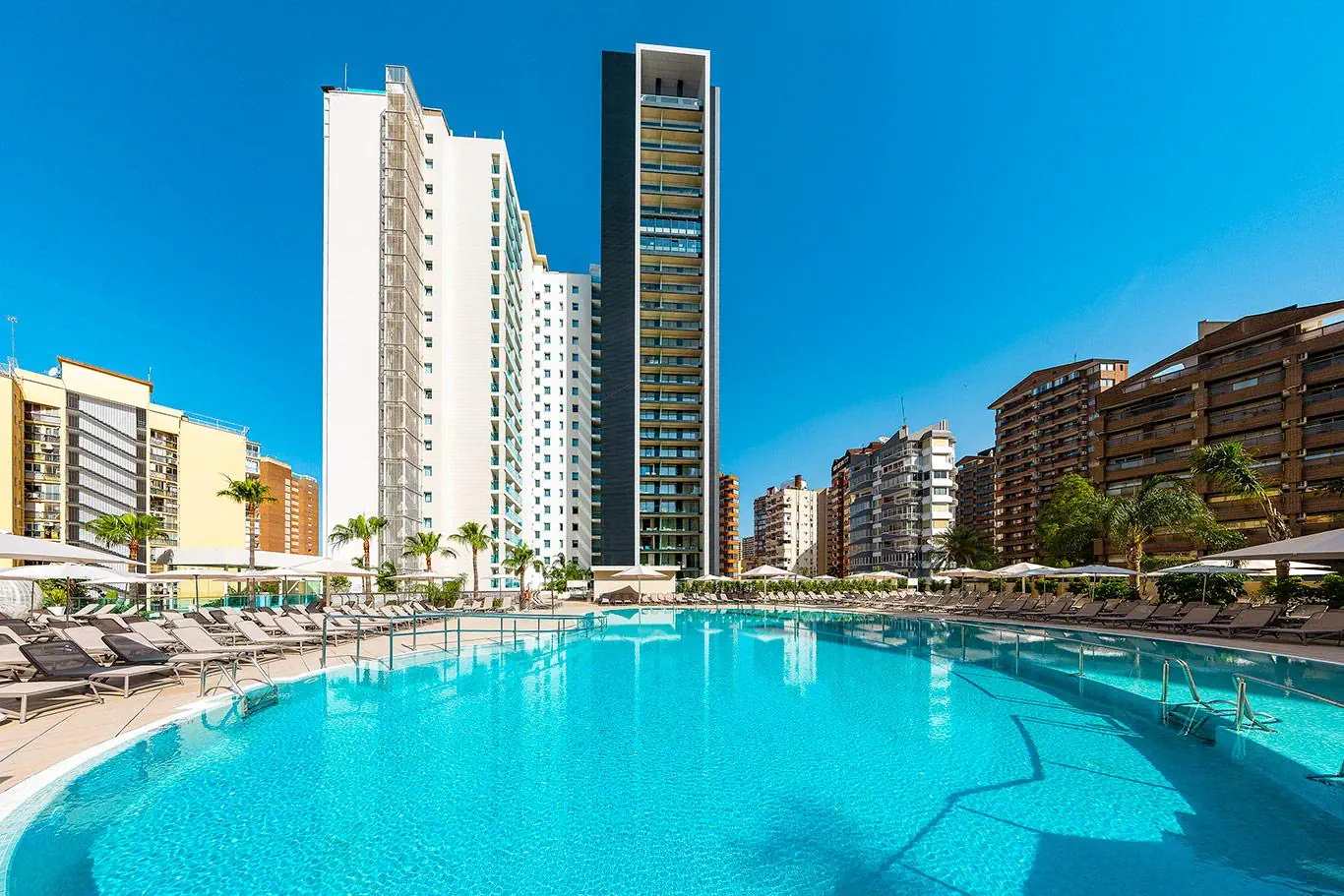 Port Benidorm (Ex Dalmates) - zdjęcie 2