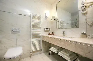 HOTEL Admiral Grand Hotel