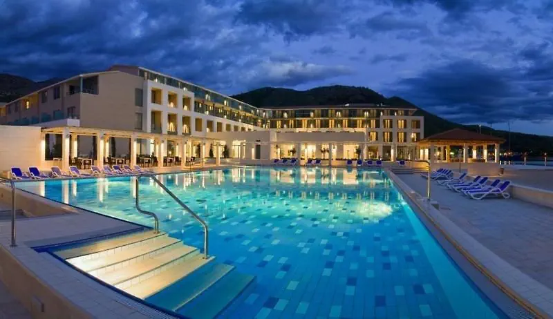 HOTEL Admiral Grand Hotel
