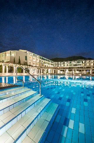 HOTEL Admiral Grand Hotel