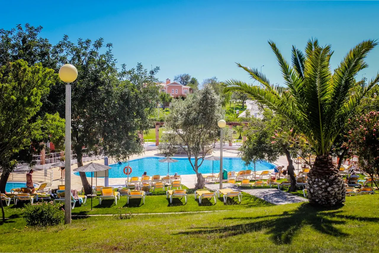 Colina Da Lapa & Villas with Private Pool