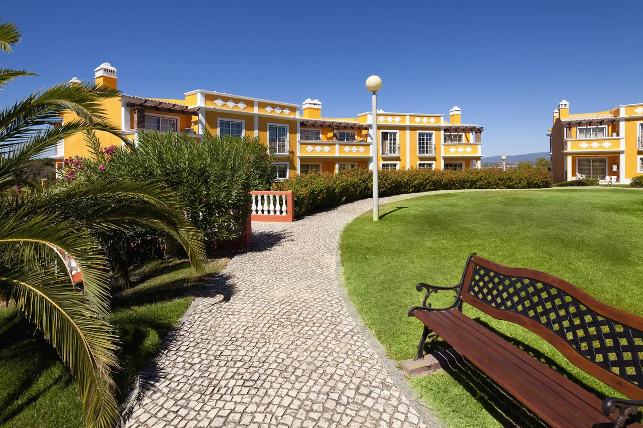 Colina Da Lapa & Villas with Private Pool