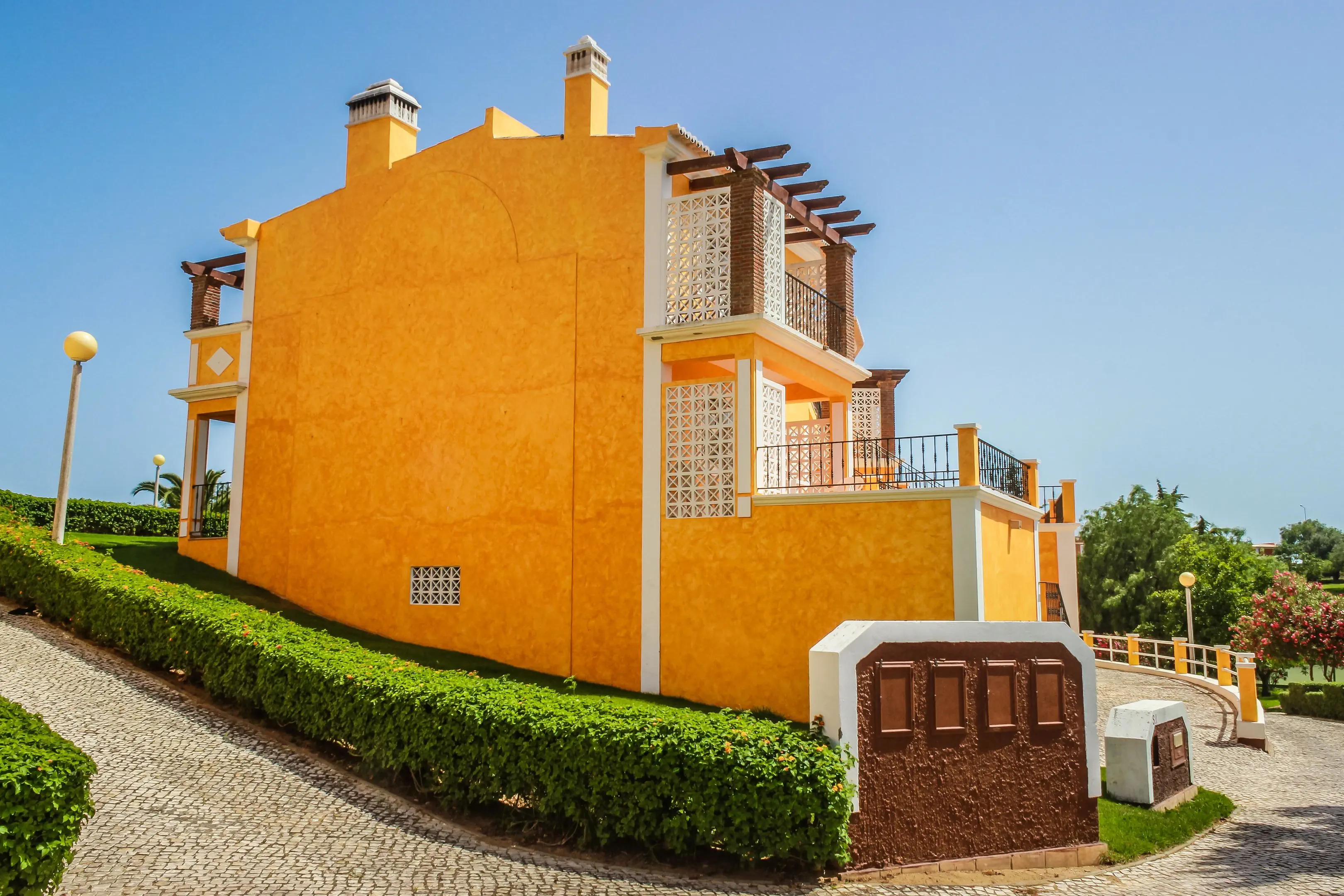 Colina Da Lapa & Villas with Private Pool