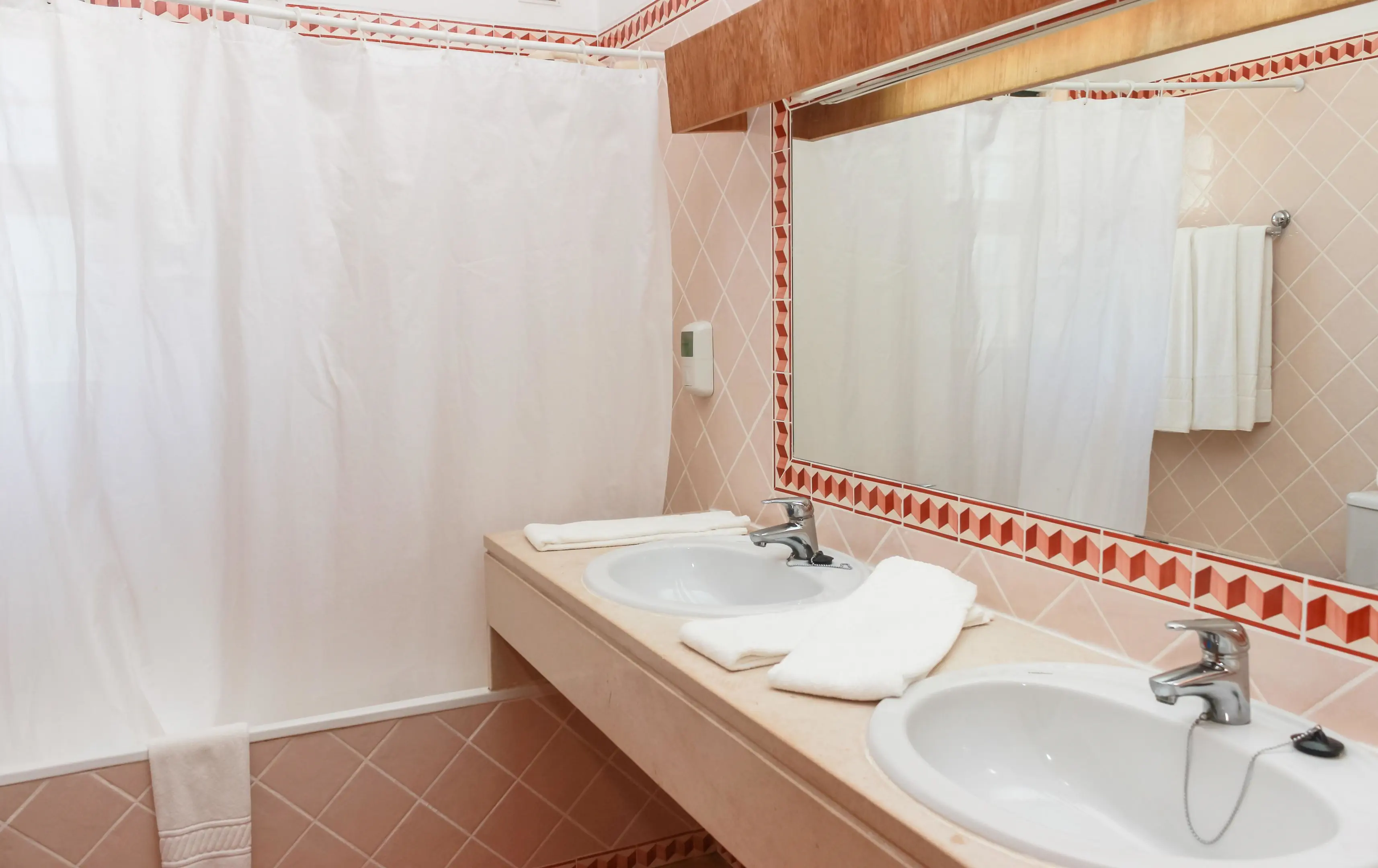 Colina Da Lapa & Villas with Private Pool