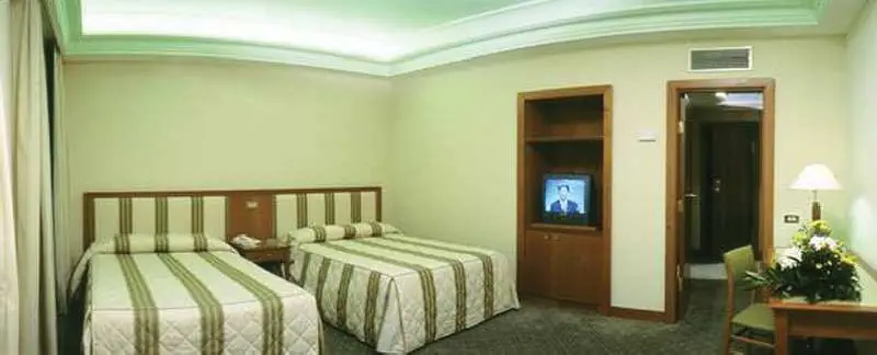 Royal Continental - zdjęcie 25