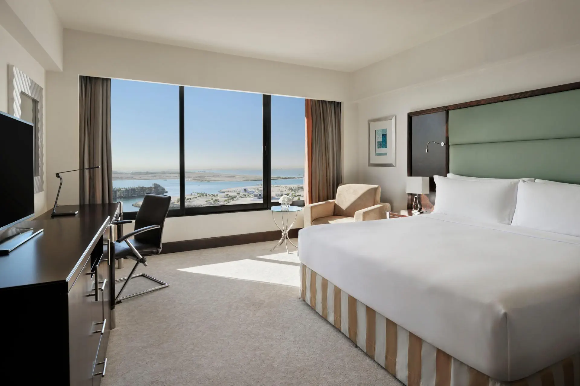 HOTEL InterContinental Abu Dhabi