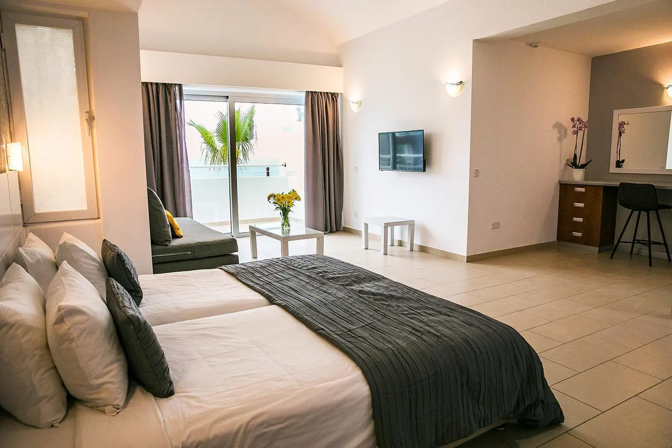 HOTEL Theo Sunset Bay Holiday Village