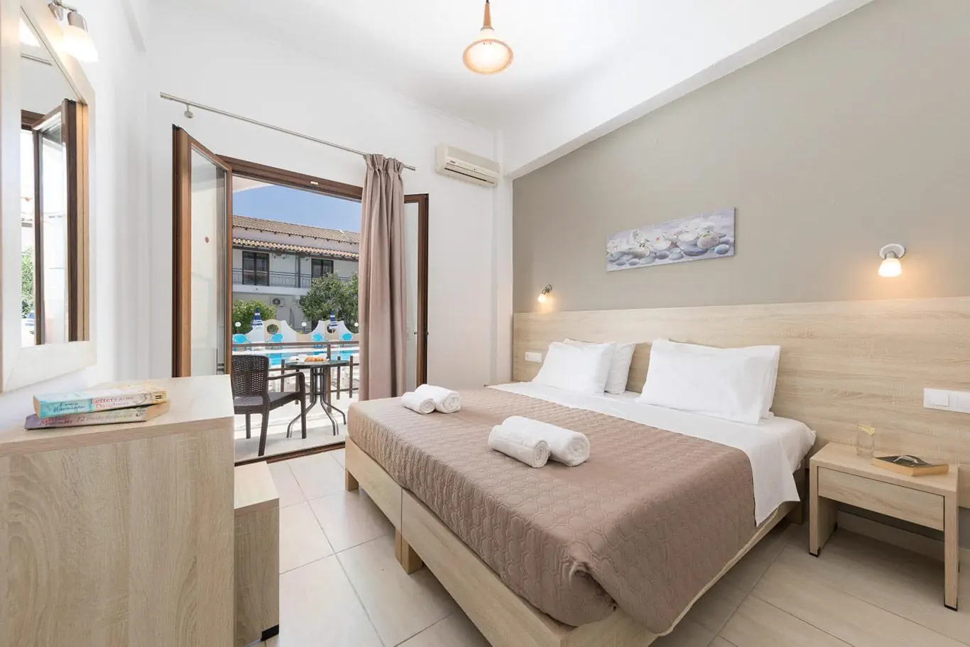 HOTEL LEFKIMI HOTEL