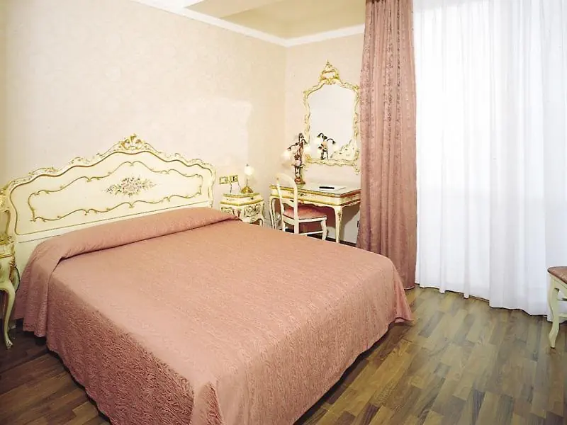 President (Rimini) - zdjęcie 32